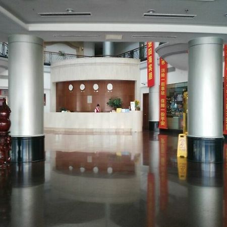 Airport Land Hotel Shenyang Bagian luar foto